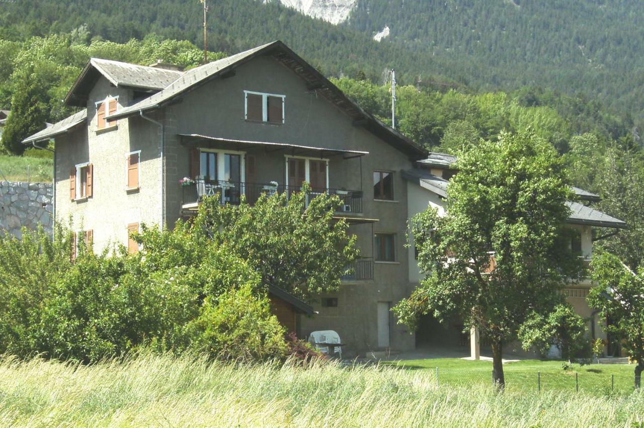 Chambre D'Hote Du Moulin Savièse Exterior foto